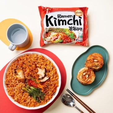 Samyang ramen kimchi noodle soup شوربة نودلز ساميانغ رامين كيمتشي