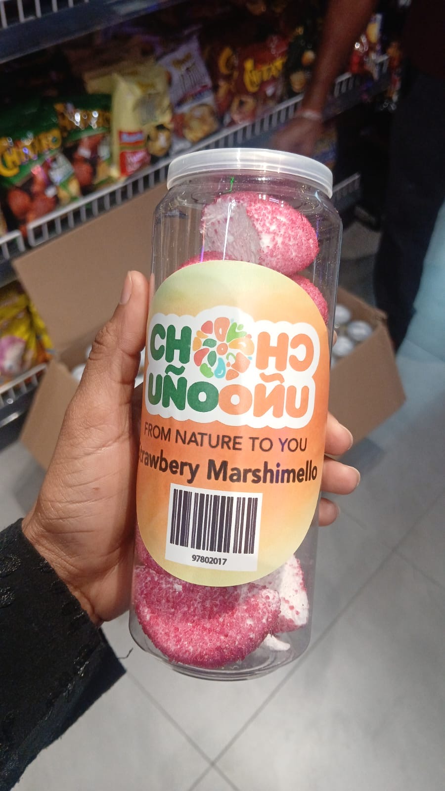 Chuno freeze dried strawberry marshmallows