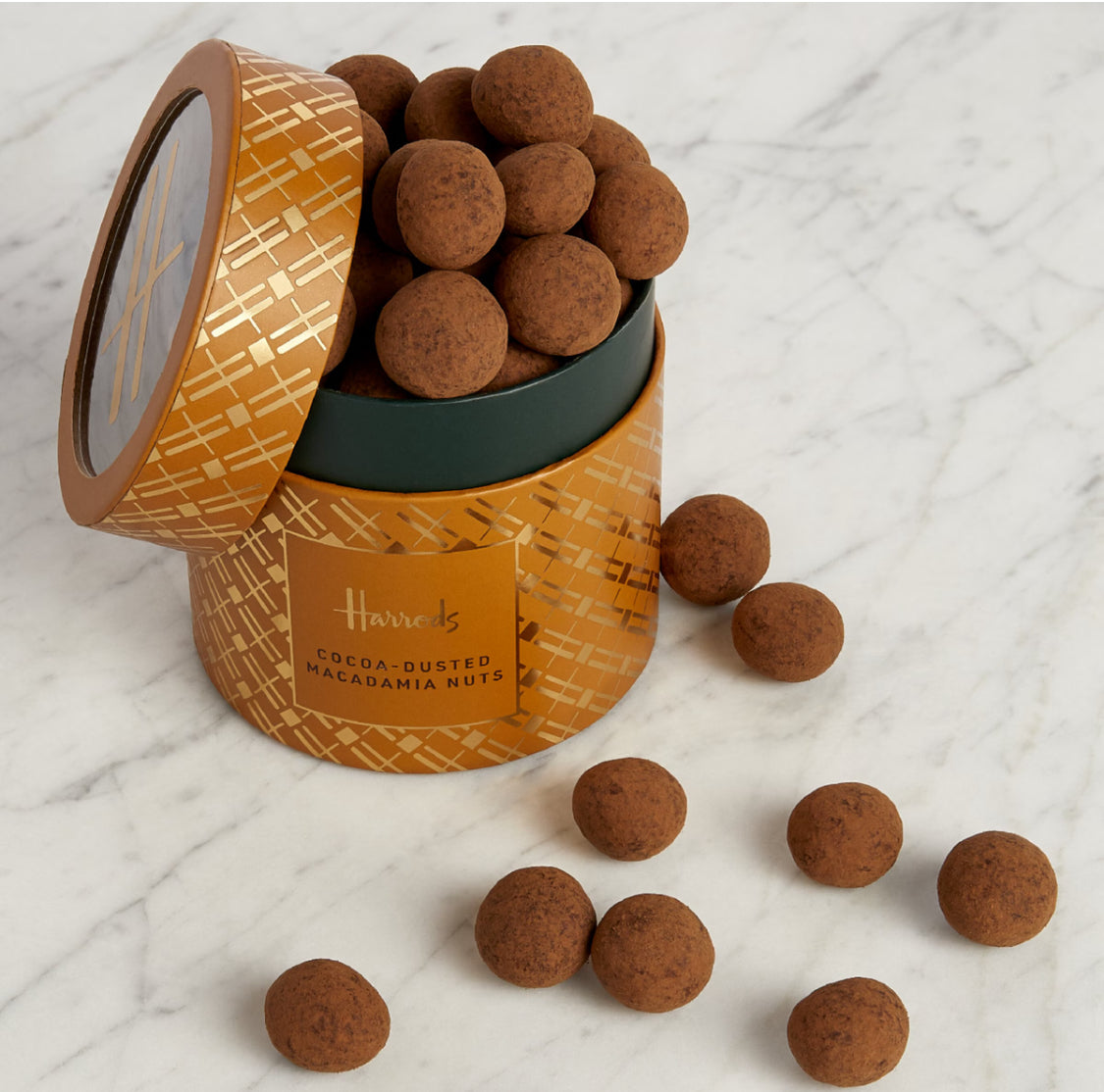 Harrods dusted cocoa macadamia 325g