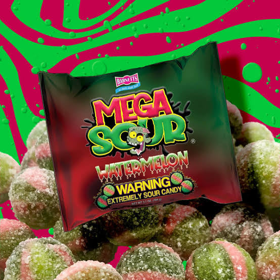 Barnetts Mega Sour watermelon sour candy challange 104g تحدي حلوى الفواكه الحامضة الضخمة من بارنيتس 104 غرام