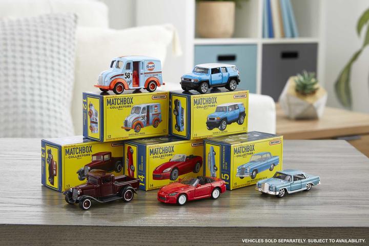 Match box cars COLLECTOR AST