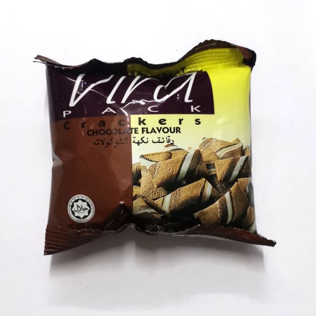 vira crispy biscuits filled with chocolate