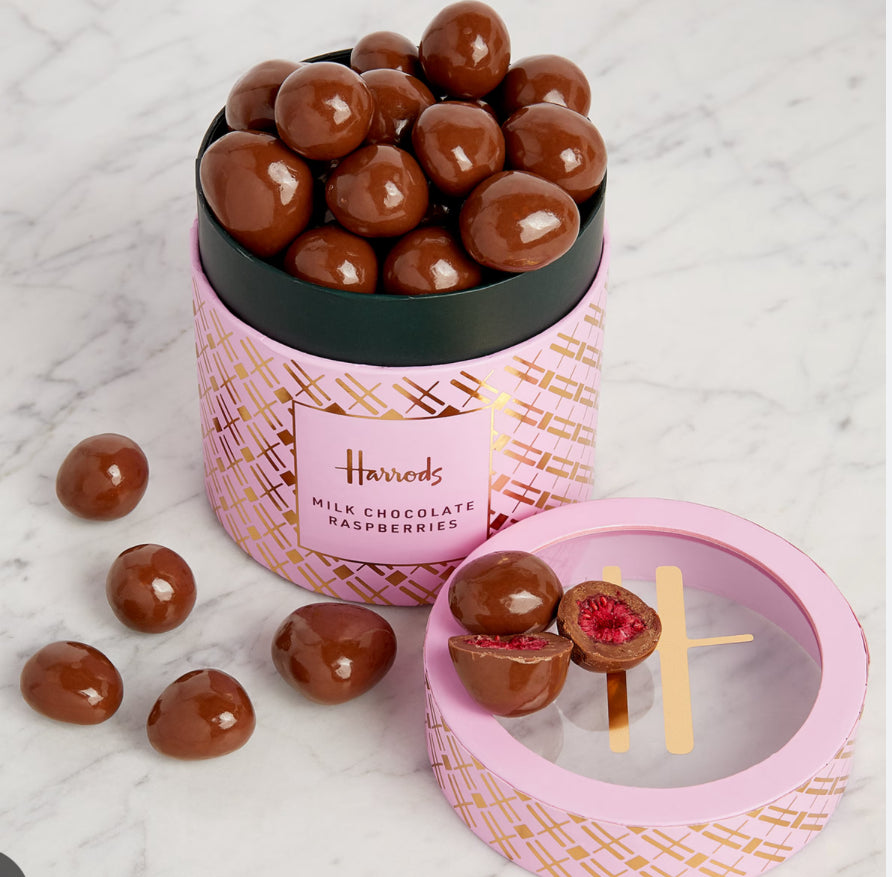 Harrods milk chocolate raspberry 325g شوكولاتة هارودز بالحليب والتوت