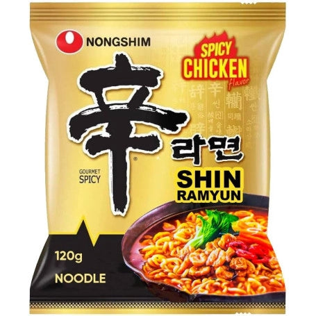 Nongshim spicy chicken golden stir fry noodle soup شوربة نودلز مقلية ذهبية مع دجاج حار من نونغشيم