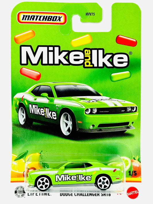Matchbox 2026 Candy Case E Mike and Ike Dodge Challenger SRT8