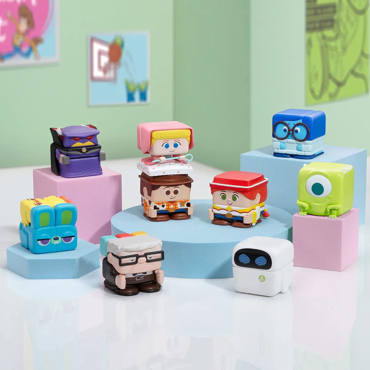 Pop mart pixar pop cube 2 blind box